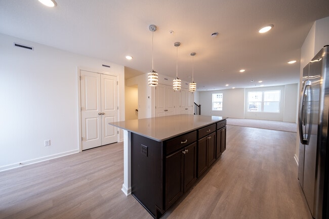 Building Photo - 5885 156th St W