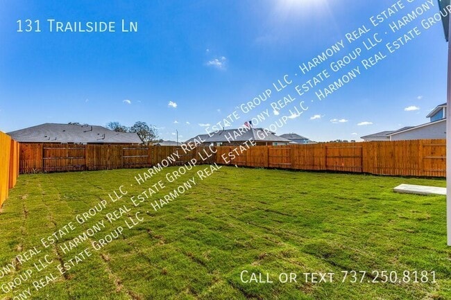 Building Photo - 131 Trailside Ln