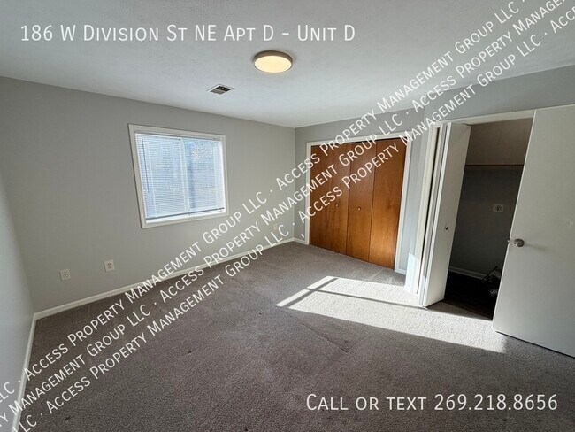 Building Photo - 186 W Division St NE