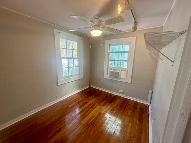 Building Photo - 506 Grinnell St