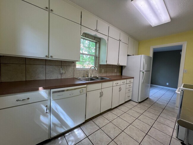 Building Photo - 3109 NW Liberty- COMING SOON!!