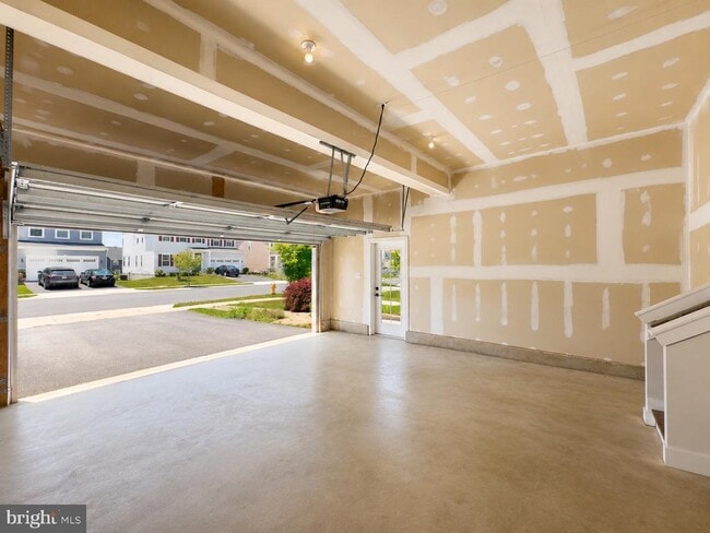 Building Photo - 6809 Ballenger Run Blvd