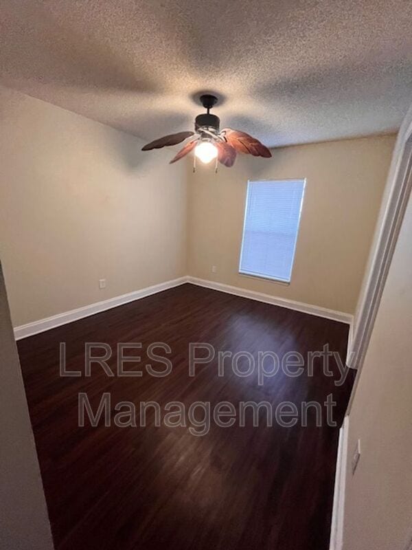 Building Photo - 3651 N Goldenrod Rd