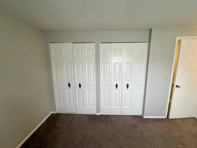 Building Photo - Charming 2 Bed 1 Bath in Cranberry!