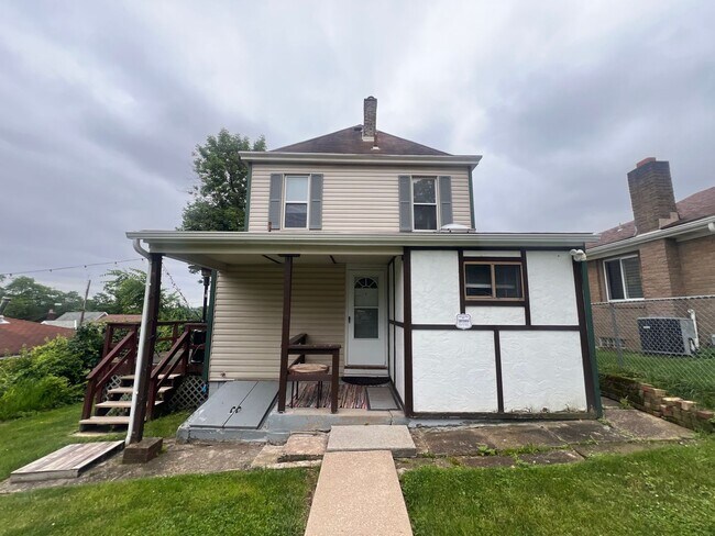 Building Photo - 1632 Steuben St