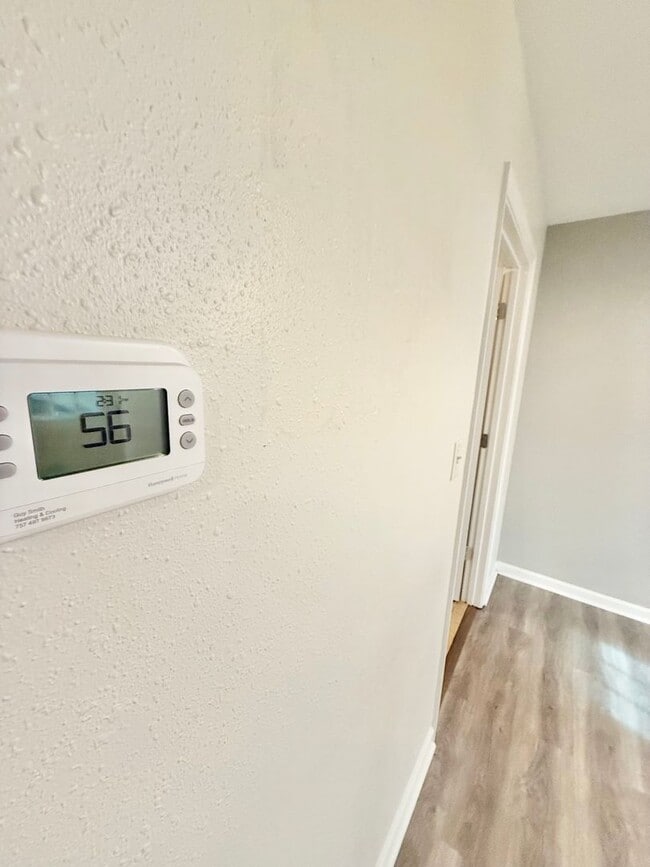 Building Photo - **4bed near MIL base- GRANITE/STAINLESS STEEL Appliances~ Roomates welcome!