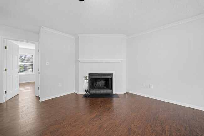 Building Photo - 205 Westover Ave