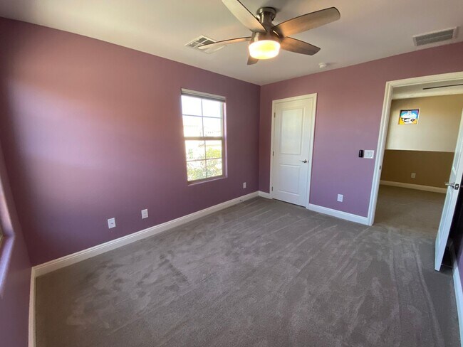 Building Photo - 3-Bed Home with Community Pool Access, Low-Maintenance Yard, and Upgraded Kitchen, Featuring Gran...