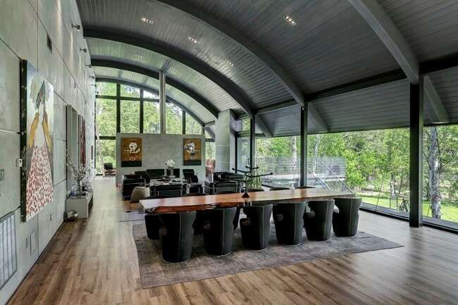 Building Photo - 5111 Bayou Timber Ln