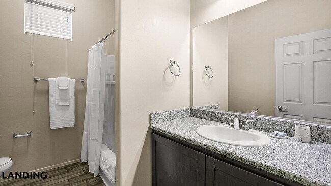 Building Photo - 3700 Monument Ave