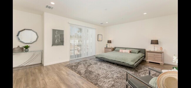 Building Photo - 7108 Dylan Ct