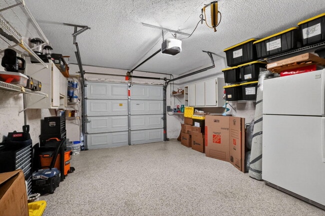 Building Photo - 6357 Overland Dr