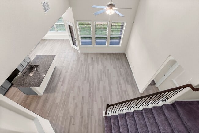 Building Photo - 4420 Mimic Dr