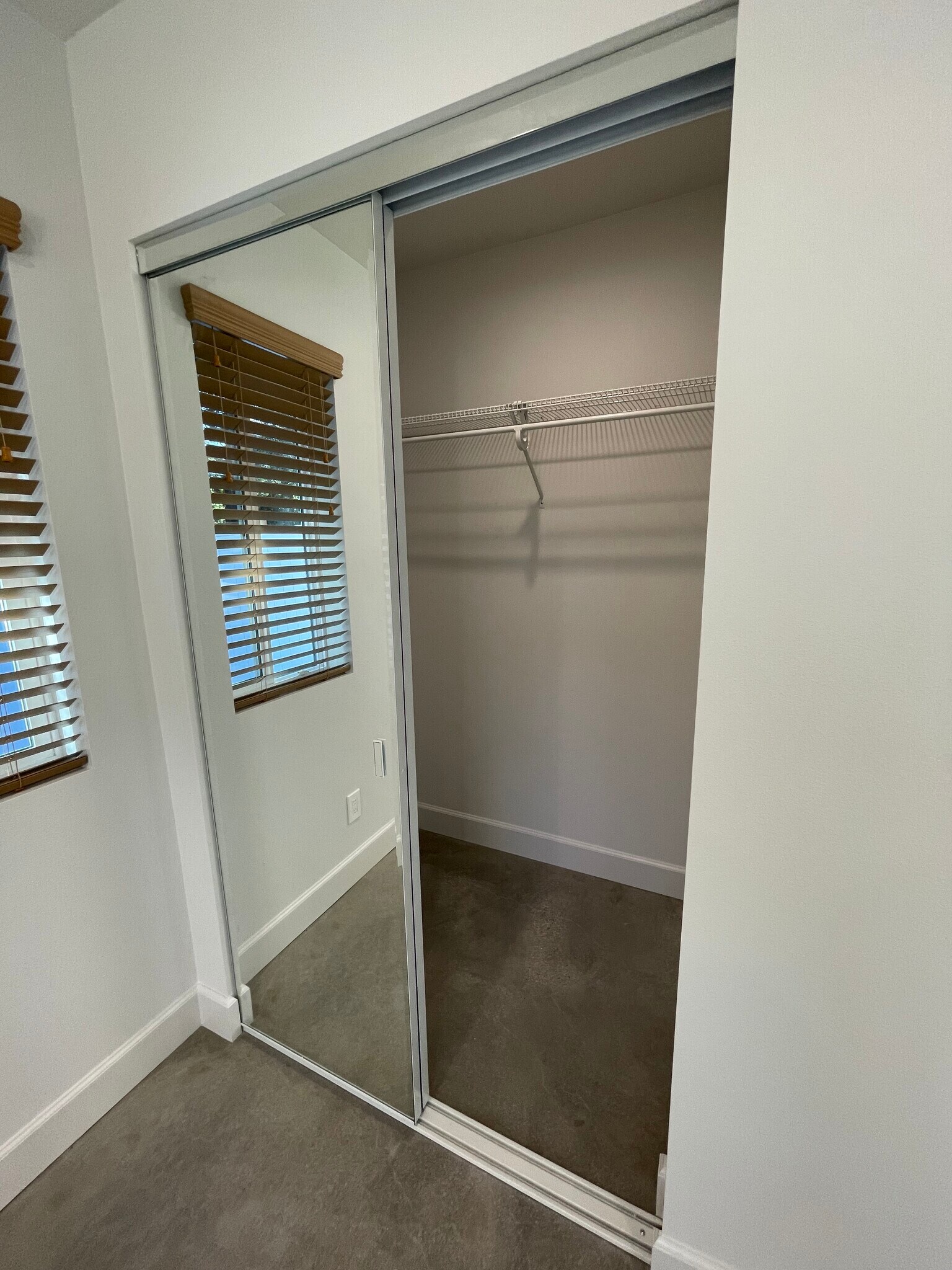 Building Photo - 926 Tupelo Wood Ct