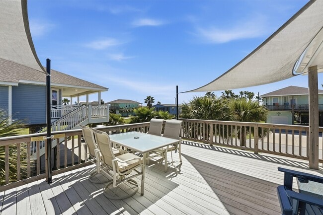 Building Photo - 4031 Panola Dr