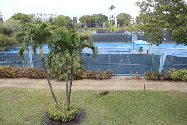 Building Photo - 955 Egret Cir