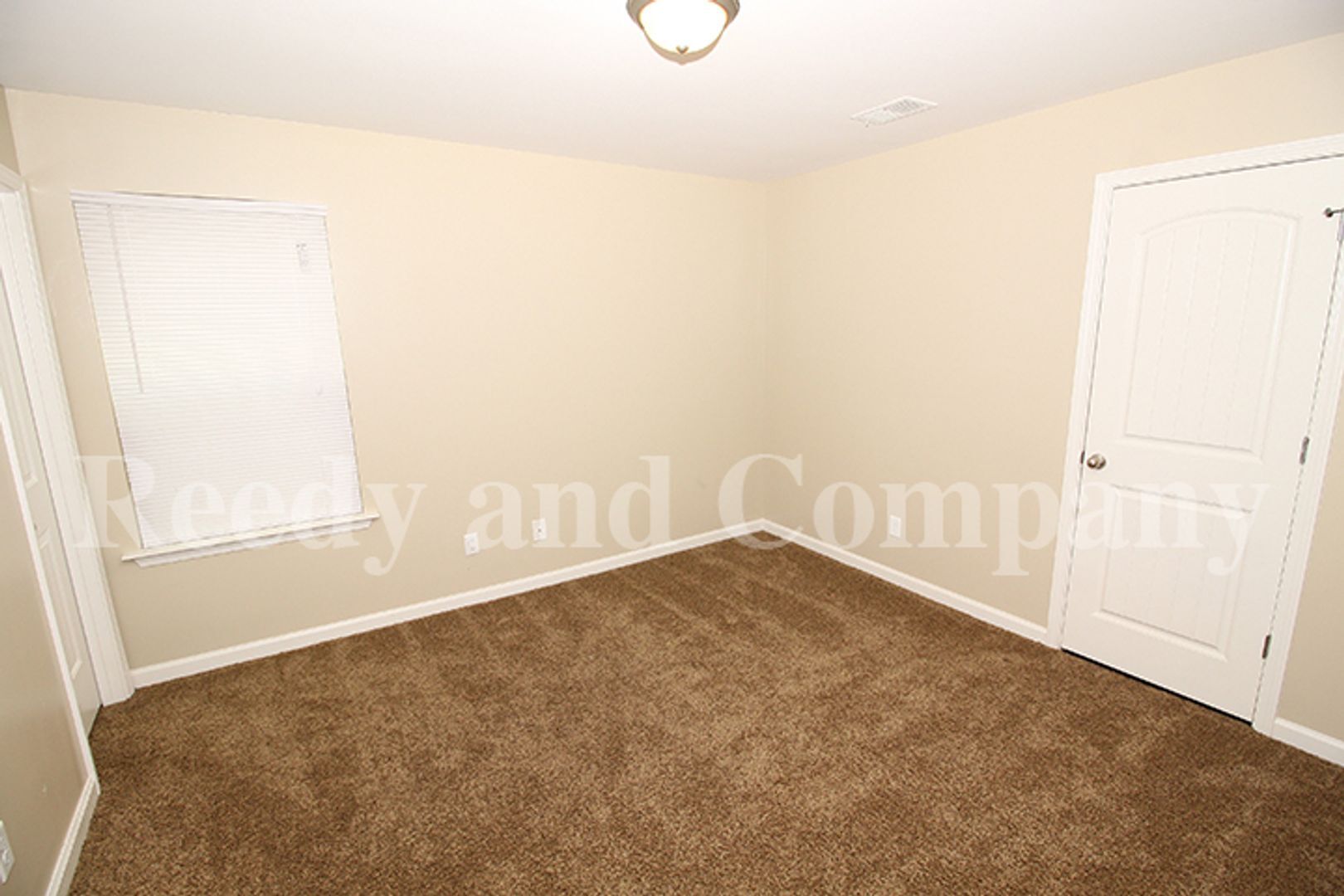 Building Photo - 7927 Bay Meadow Cir S