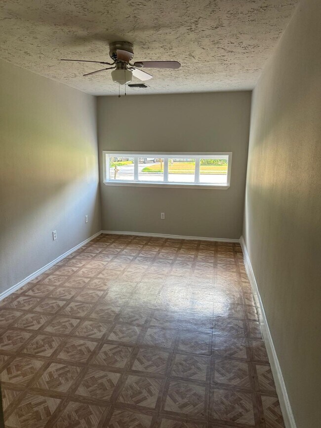 Building Photo - 9706 Galston Ln