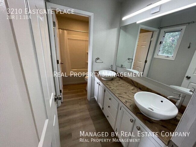 Building Photo - 3210 Eastgate Pl