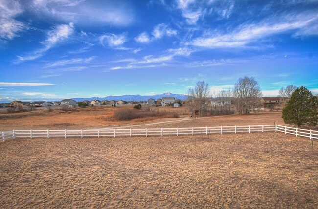 Building Photo - Beautiful 2 Story In Woodmen Hills!