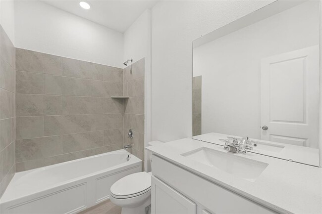 Building Photo - 10351 Woodhill Spa Ln