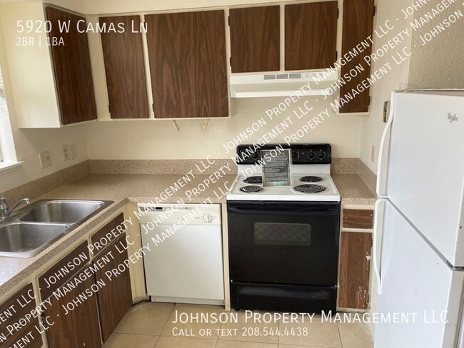 Building Photo - 5920 W Camas Ln