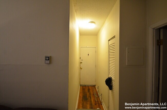 Building Photo - 890 Huntington Ave