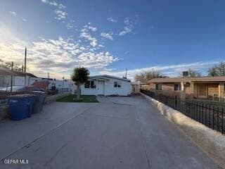 Building Photo - 123 Marquita Ln