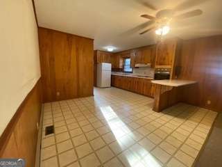 Building Photo - 86 S Forest Ave