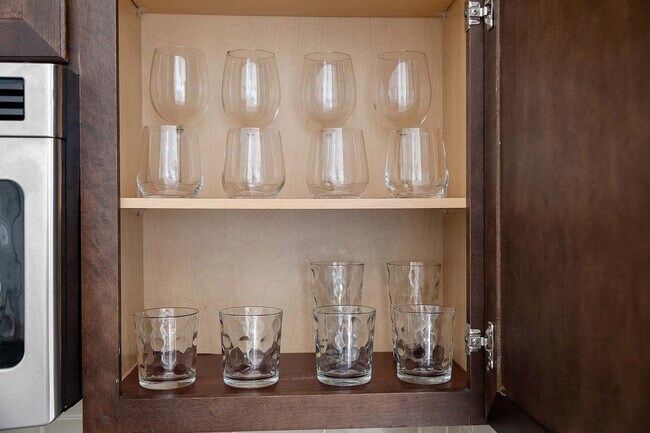 Building Photo - 13005 Meandering Way