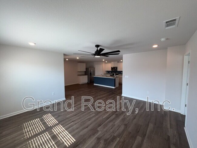 Building Photo - 4423 Winged Elm Ct