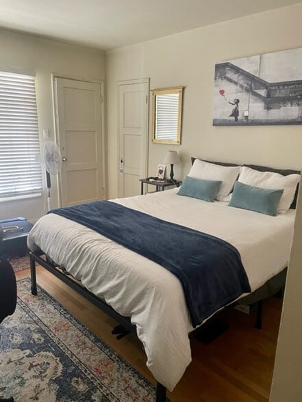 Bedroom 2 - 1226 S Longwood Ave