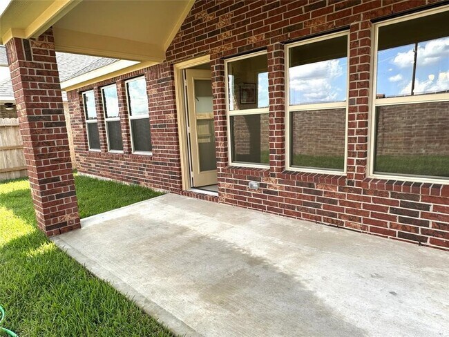 Building Photo - 788 Lake Lacosta Dr