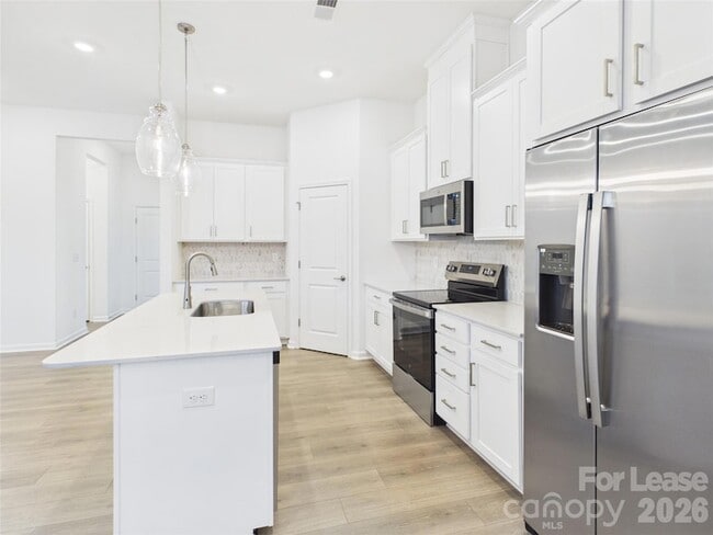 Building Photo - 5511 Wolfpack Aly