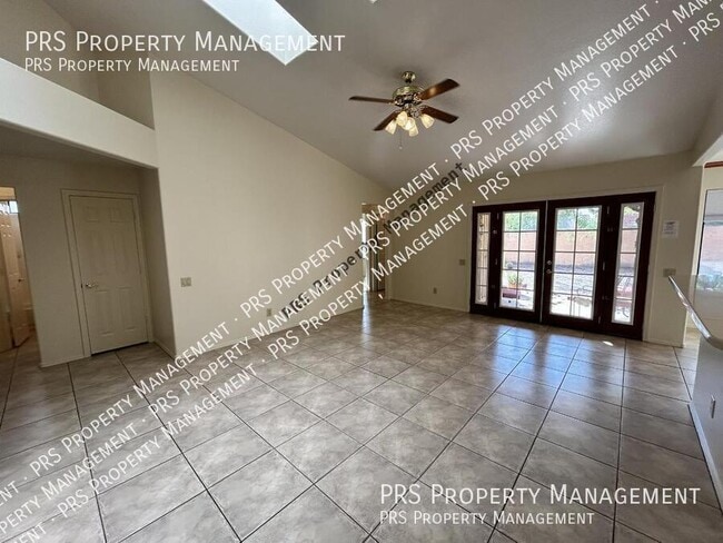 Building Photo - 3809 E Desert Flower Ln