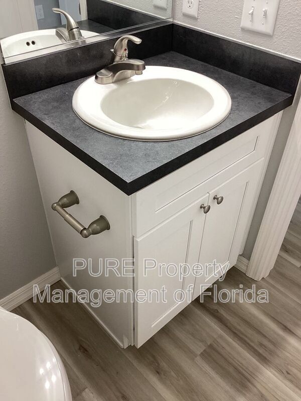 Building Photo - 6316 Pecan Course Pl