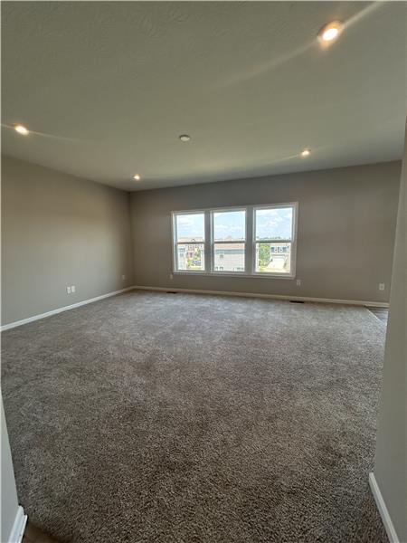 Building Photo - 10561 Elderberry Ln