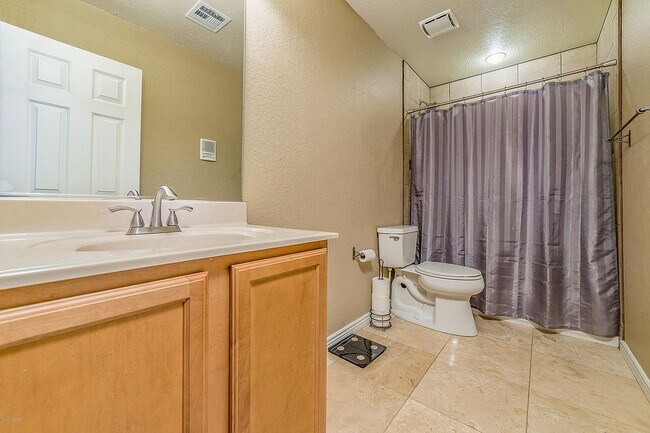 Building Photo - 13127 N Deergrass Dr