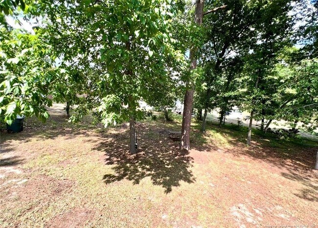 Building Photo - 715 Ashburton Dr
