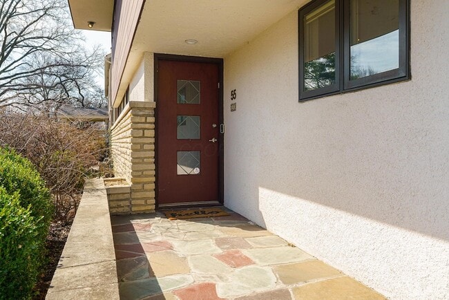 Building Photo - 55 S Merkle Rd