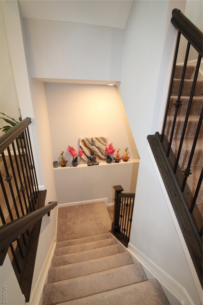 Building Photo - 818 Memsie Dr