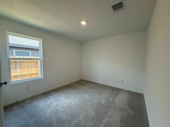 Building Photo - 3108 Twisted Myrtle Dr