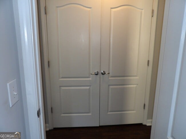 Building Photo - 3503 Parc Cir SW