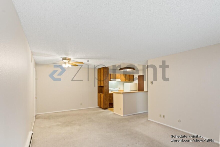 Building Photo - 223 A-H Boardwalk Ave