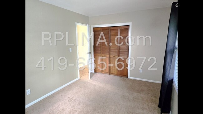 Building Photo - 1738 Bermuda Dr