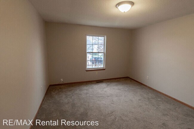 Building Photo - 4 br, 2 bath House - 2505 Northampton Dr