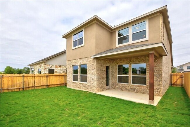 Building Photo - 1265 Summerbrooke Cir