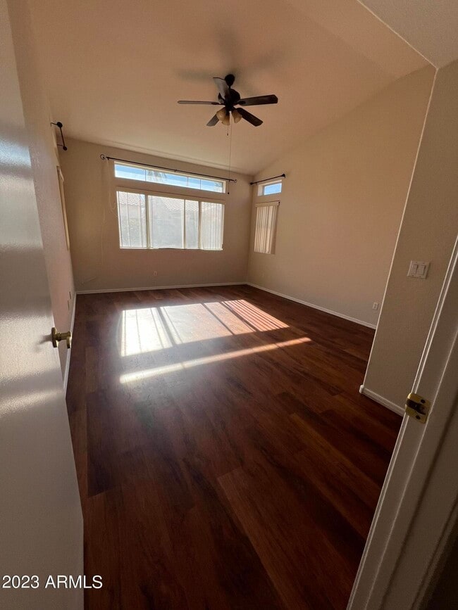 Building Photo - 1561 E Stanford Ave