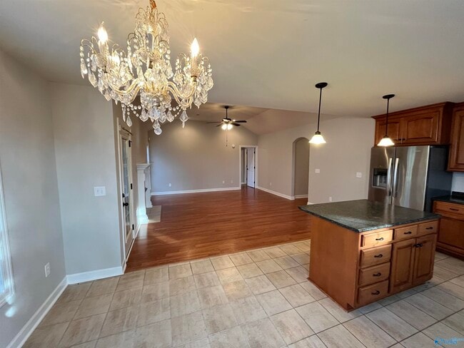 Building Photo - 117 Hubert Rd