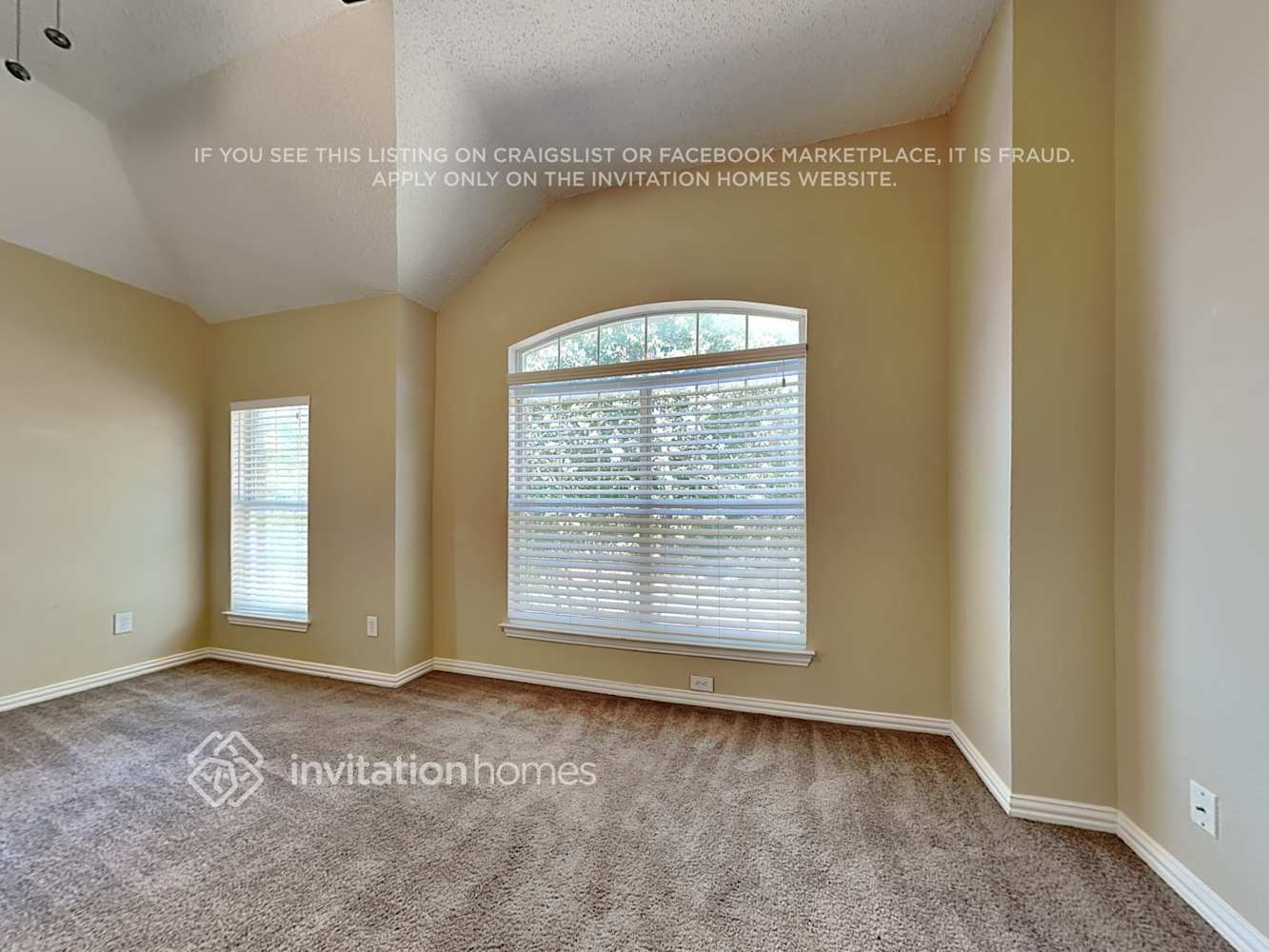 Building Photo - 1413 Ridge Meadow Dr